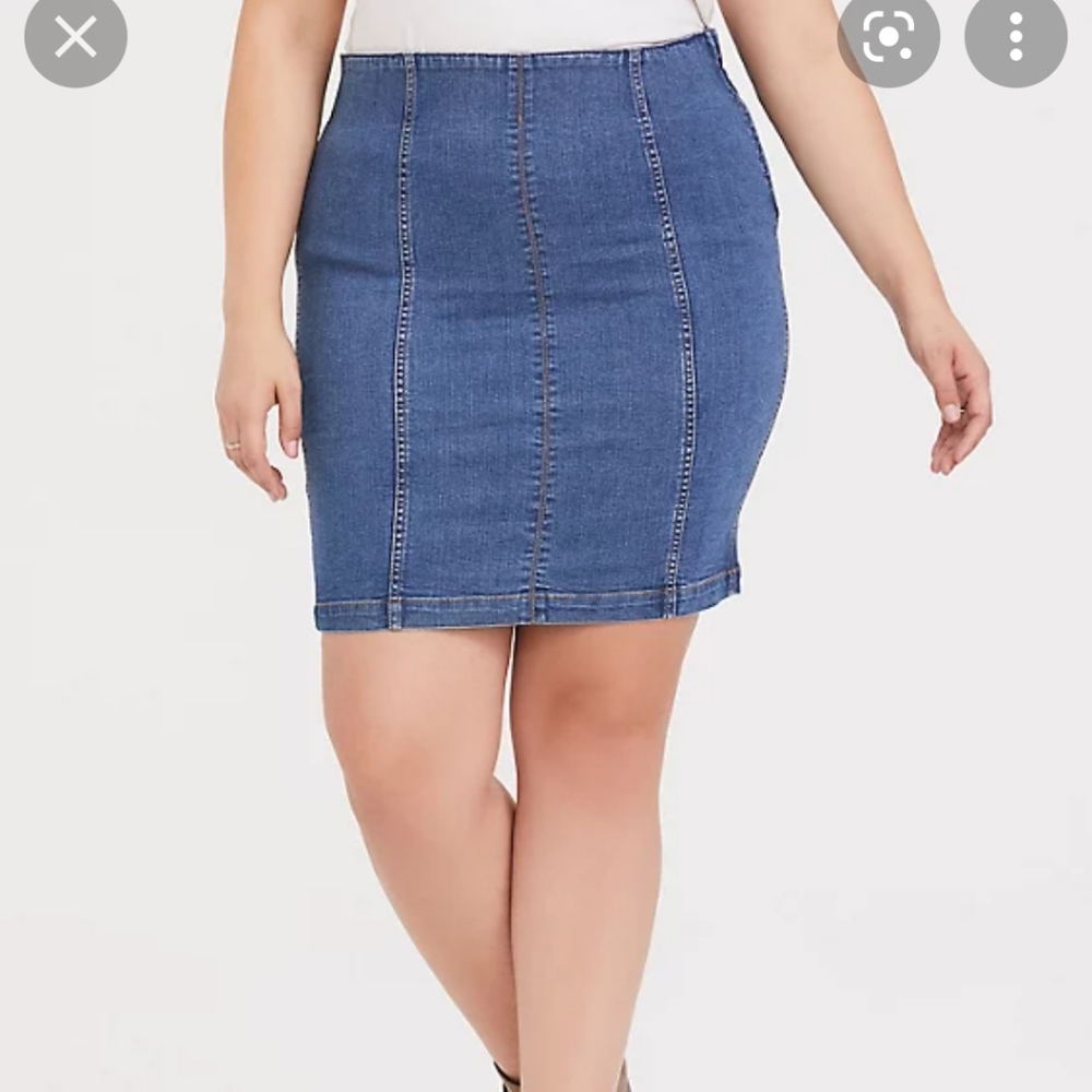 TORRID Denim Blue Jean Pencil Skirt sz 12 New
